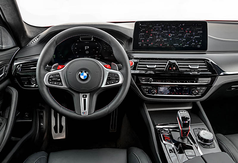 BMW M5 Cockpit