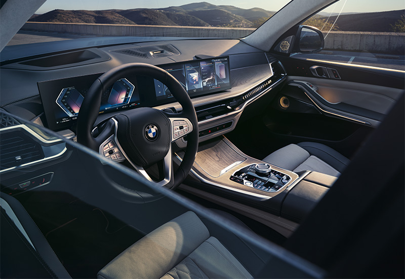 BMW X7 Cockpit