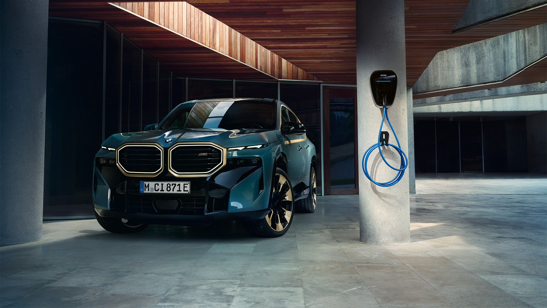 BMW XM Ladesäule
