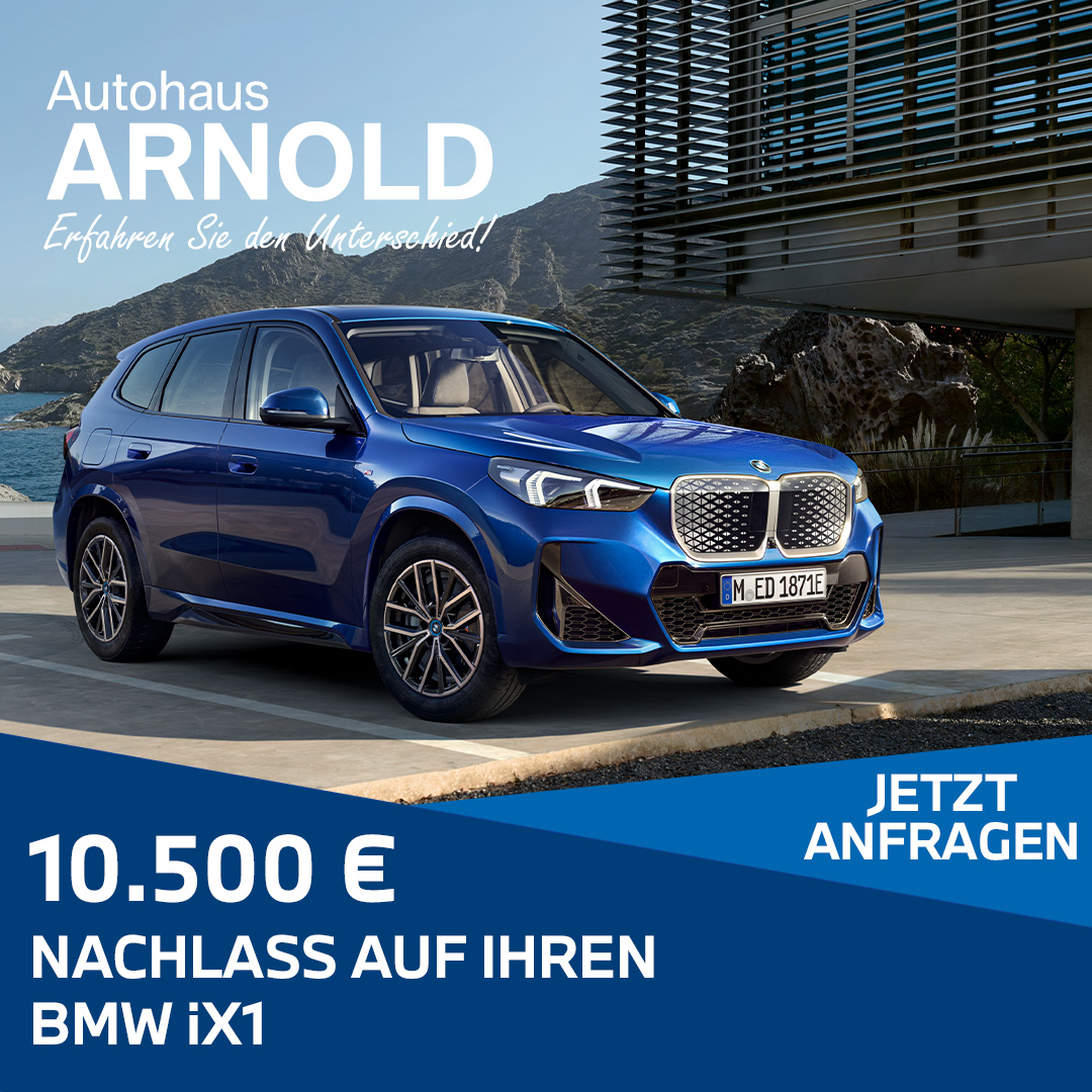 BMW iX1 als Aktionsangebot, Text unter Motiv, 10.500 Euro Nachlass auf Ihren BMW iX1