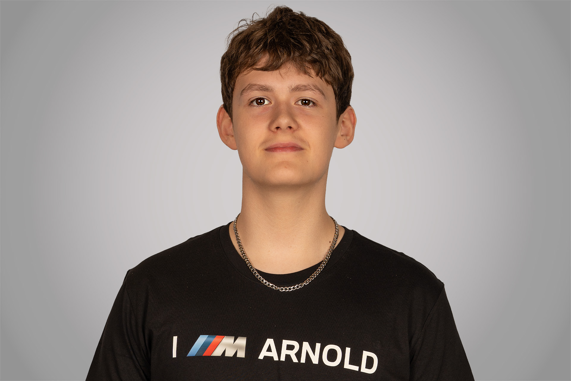 Silas Maier Auszubildender Kfz-Mechatroniker Autohaus ARNOLD