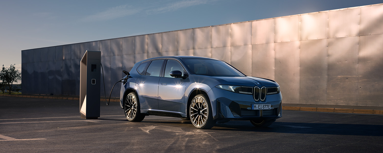 BMW iX3 Neue Klasse an Ladesäule