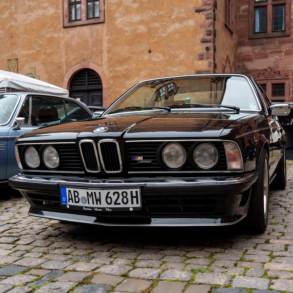 BMW E24 628 CSI, "Shark Nose", Klassiker auf der Herbst-Mobilia 2025