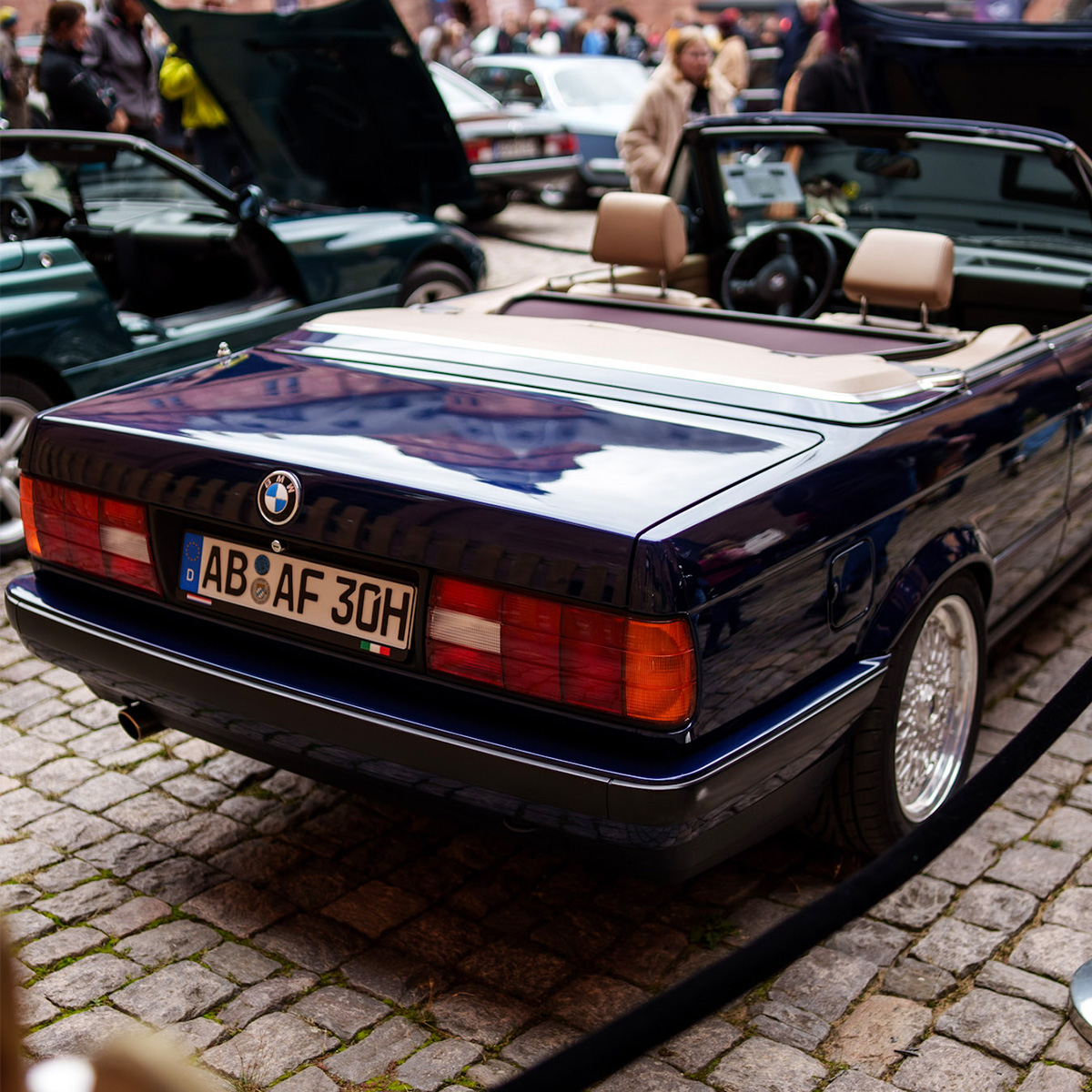 BMW E30 Cabrio, Klassiker auf der Herbst-Mobilia 2025