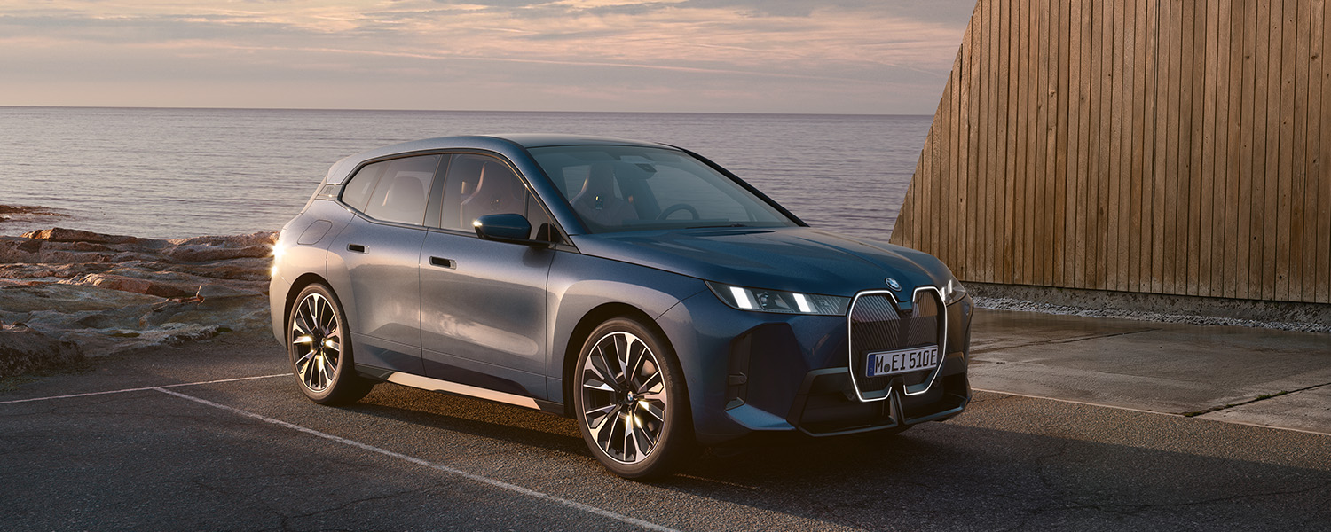 BMW iX, Seitenansicht