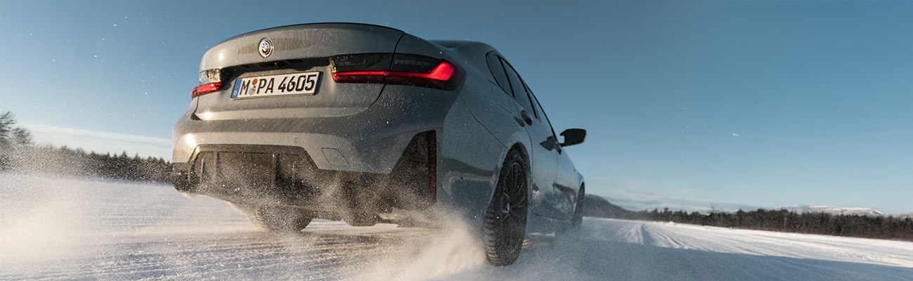 BMW Autohaus ARNOLD Winter-Service BMW im Schnee