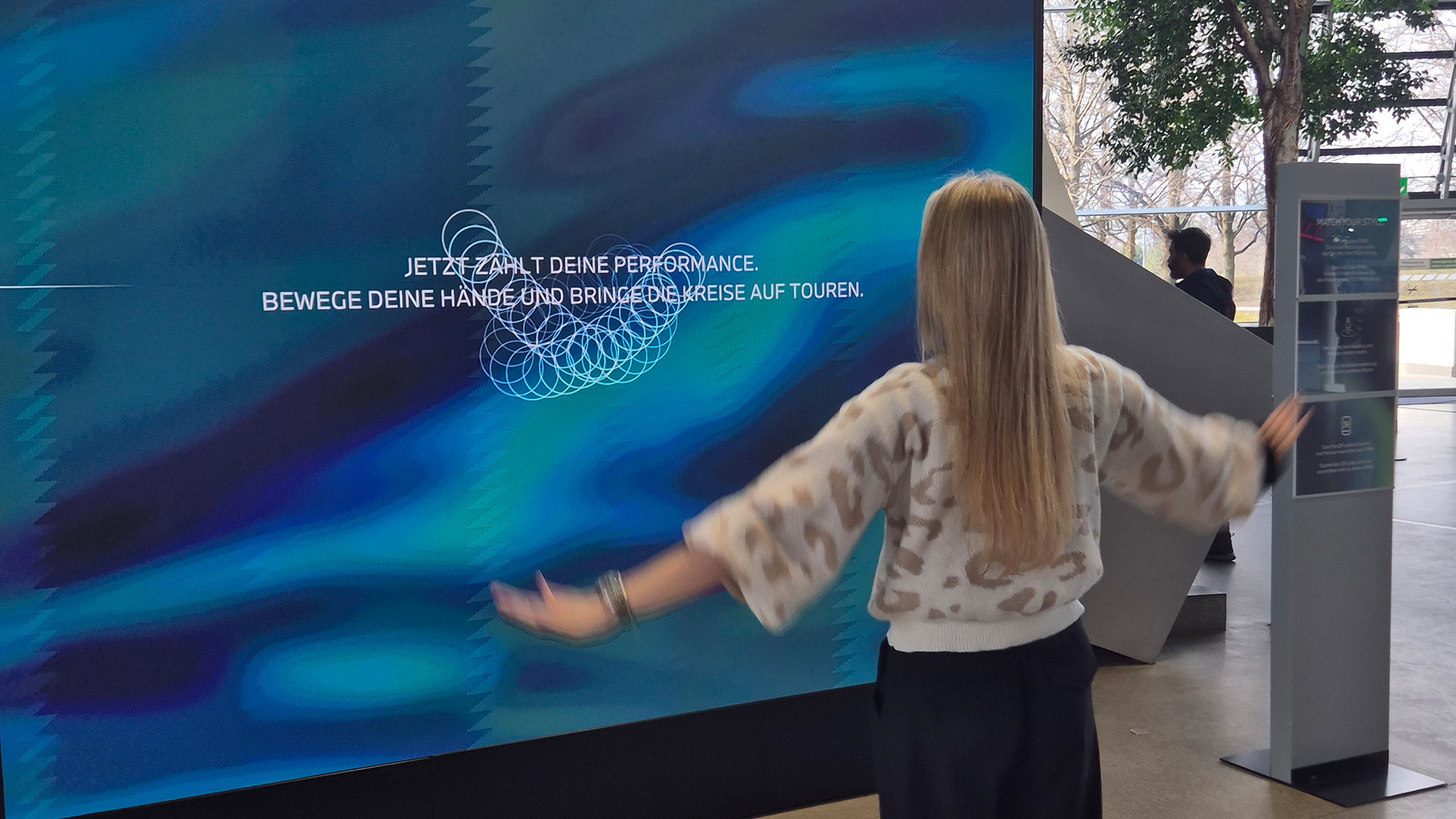 Interaktives Design im BMW Museum, Azubifahrt Autohaus ARNOLD