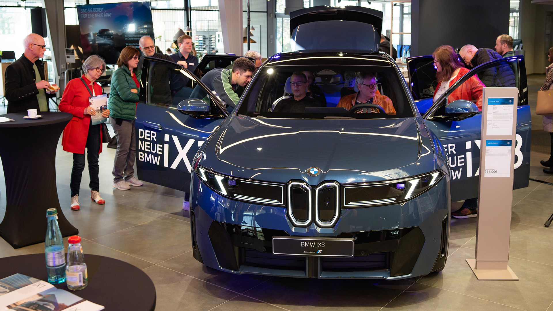 BMW iX3 Launch Event im Autohaus ARNOLD