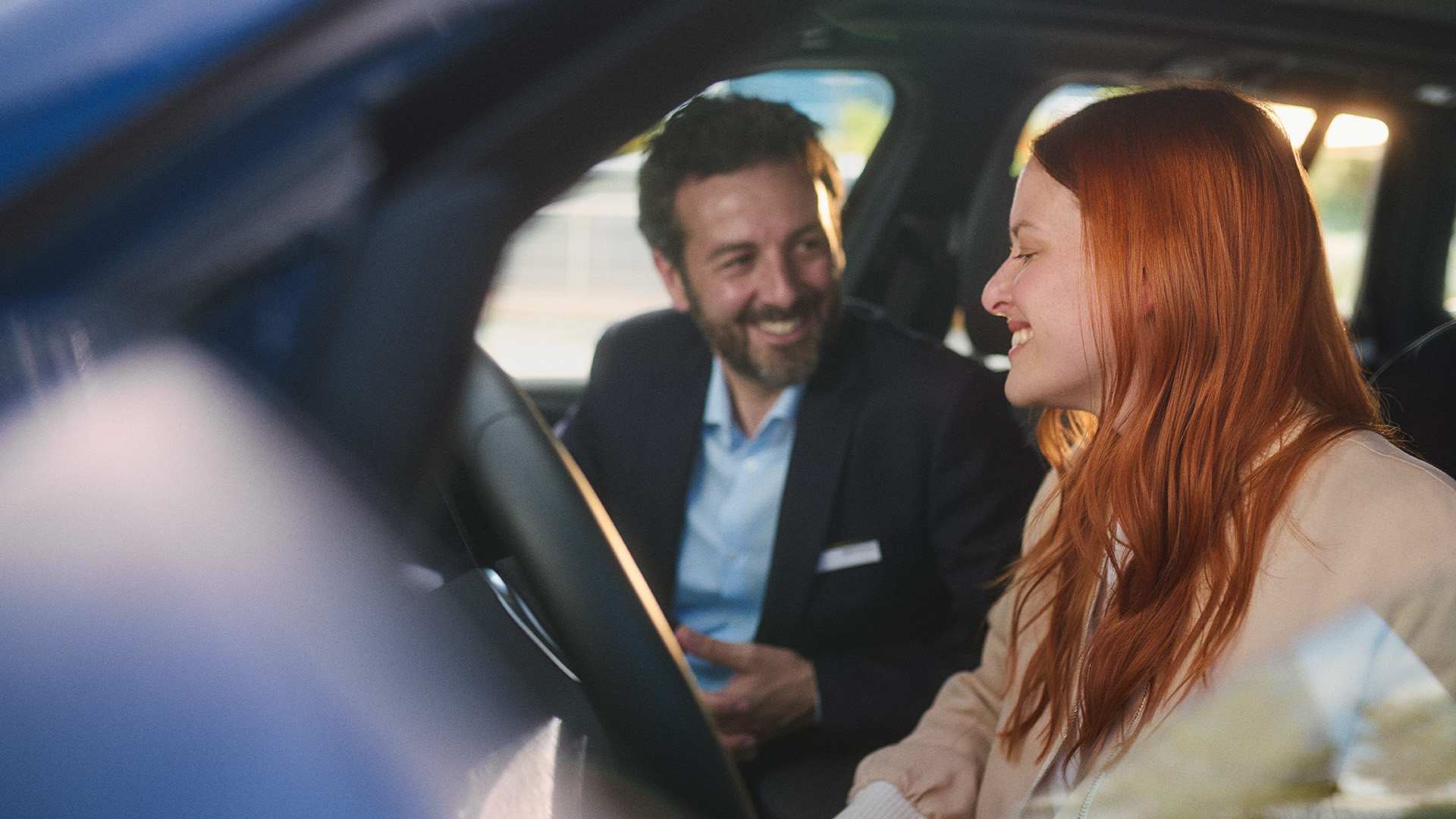 BMW iX3, Probefahrt im Autohaus ARNOLD