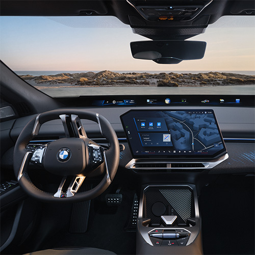 BMW iX4 Neue Klasse (NA7) Cockpit mit Panoramic Vision